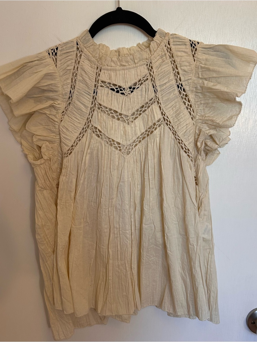 Sea Cream Lace-Trim Flutter Sleeve Blouse